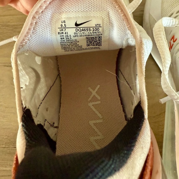 Nike White and Orange Athletic Shoes - Picture 3 of 5